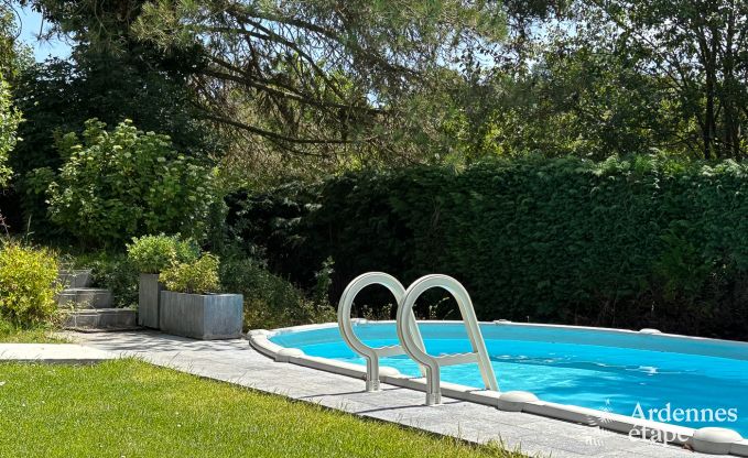 Maison de vacances  Onhaye avec piscine, jacuzzi, sauna et salles de jeux pour 14 personnes prs de Dinant