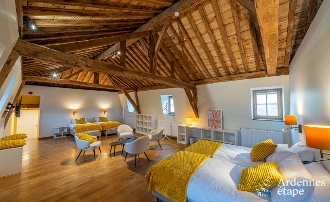 Ch�teau de luxe pour 30 personnes � Ouffet avec 14 chambres, 12 salles de bains, piscine int�rieure, sauna et jardin priv�