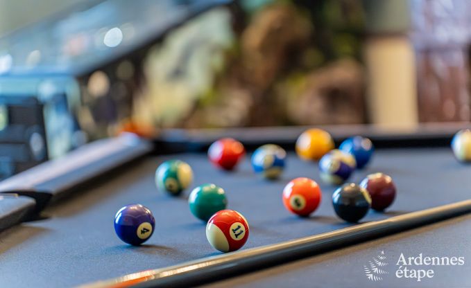 Ch�teau de luxe pour 30 personnes � Ouffet avec 14 chambres, 12 salles de bains, piscine int�rieure, sauna et jardin priv�