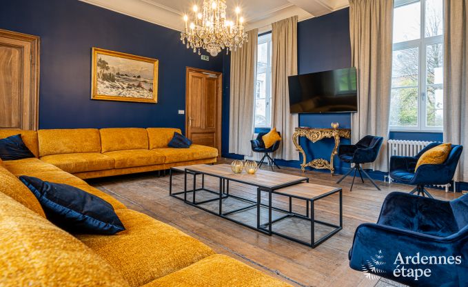 Ch�teau de luxe pour 30 personnes � Ouffet avec 14 chambres, 12 salles de bains, piscine int�rieure, sauna et jardin priv�