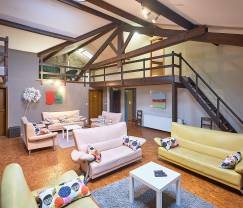 Maison de vacances à Ouffet pour 32 personnes en Ardenne