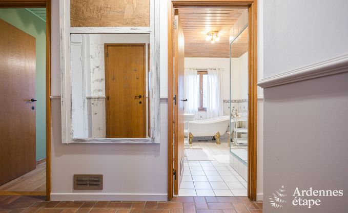 Charmante, maison chien admis � Ouffet, Ardenne