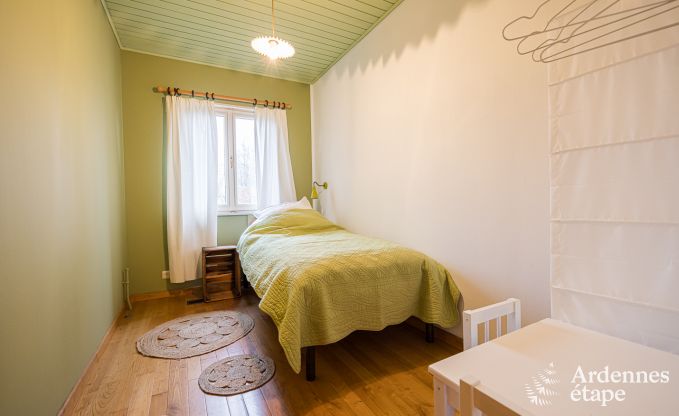 Charmante, maison chien admis � Ouffet, Ardenne