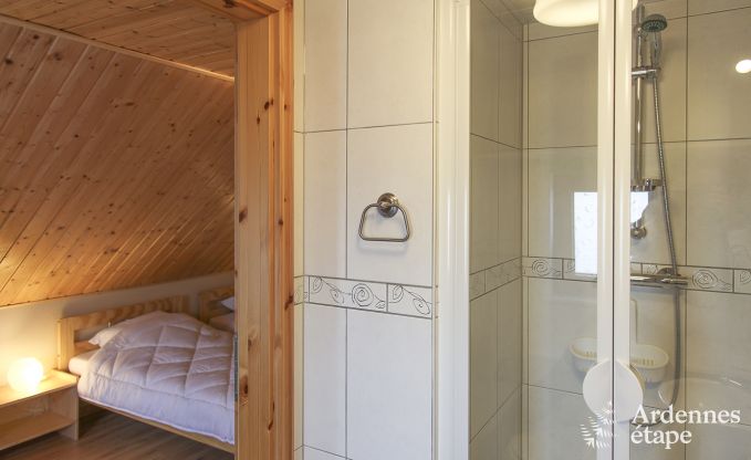 Spacieuse et moderne maison de vacances en pierre naturelle  Ovifat, Hautes Fagnes