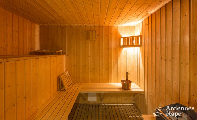 Maison de vacances à Ovifat pour 15 personnes avec sauna