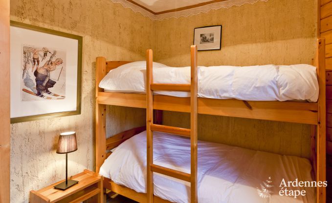 Chalet spacieux � Ovifat, Ardenne, 16 personnes, 8 chambres, 3 salles de bain, sauna, billard, jardin avec terrasse priv�e