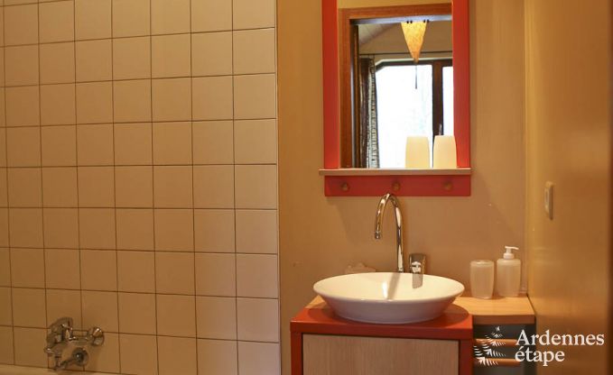 Villa de Luxe  Ovifat pour 18 personnes en Ardenne