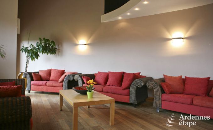 Villa de Luxe  Ovifat pour 18 personnes en Ardenne