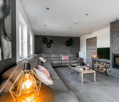 Maison de vacances haut de gamme à Paliseul pour 14 personnes en Ardenne