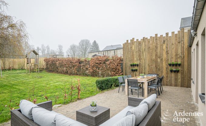 Location de charme pour 8 personnes  Paliseul : maison de vacances avec quipements de loisirs au cur de l'Ardenne