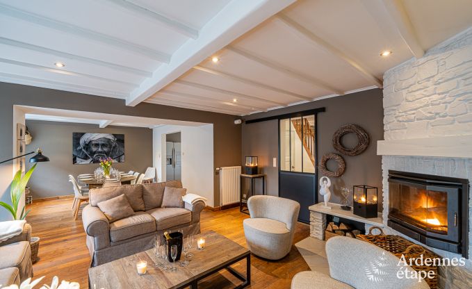 Location de charme pour 8 personnes  Paliseul : maison de vacances avec quipements de loisirs au cur de l'Ardenne