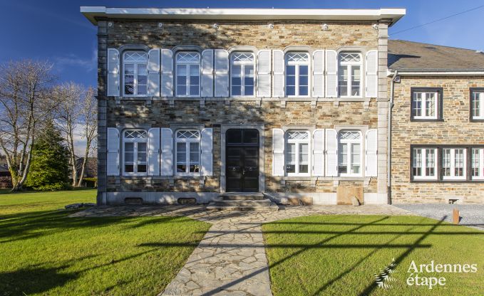 Villa de luxe pour 15 personnes à Paliseul en Ardenne