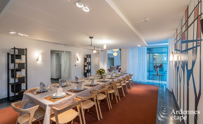 Villa de Luxe  Paliseul pour 18 personnes en Ardenne