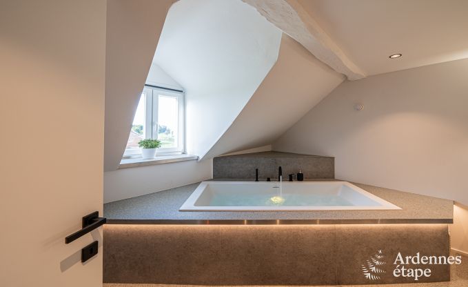 Maison de matre romantique avec sauna et bain  remous pour 2 personnes  Petit-Rechain, Ardenne