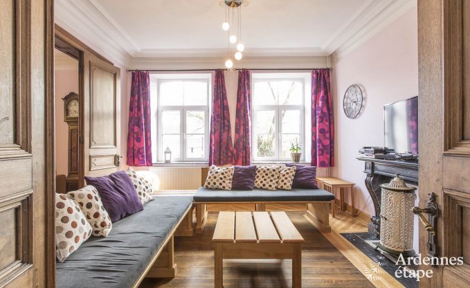 Ancien presbytre  Philippeville pour 12/14 personnes en Ardenne