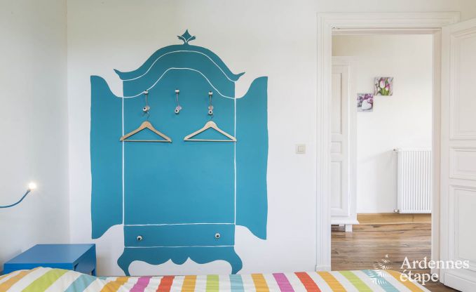 Ancien presbytre  Philippeville pour 12/14 personnes en Ardenne