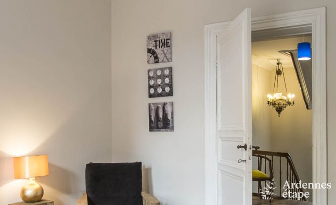 Ancien presbytre  Philippeville pour 12/14 personnes en Ardenne