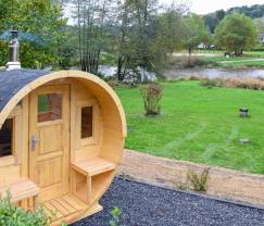 Maison de vacances à Poupehan pour 26 personnes en Ardenne