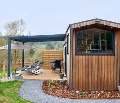 Tiny house romantique à Redu : séjour pour 2 en Ardenne avec terrasse privée et vue panoramique