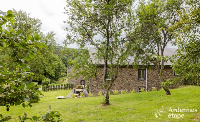 Maison de vacances avec jardin, barbecue et chemine  Redu, Ardenne