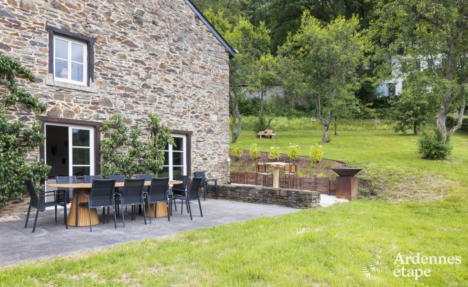 Maison de vacances avec jardin, barbecue et chemine  Redu, Ardenne