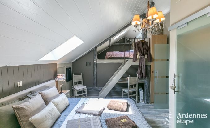 Villa haut de gamme  Redu, Ardenne, 9 personnes, piscine extrieure, sauna, hammam, jacuzzi intrieur et extrieur, jardin priv, quipements complets