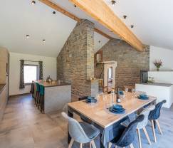 Charmante maison de vacances à Remouchamps : 8 personnes, jacuzzi, jardin privé, près de Côte de la Redoute