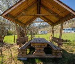 Charmante maison de vacances à Remouchamps : 8 personnes, jacuzzi, jardin privé, près de Côte de la Redoute