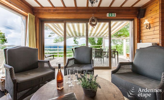 Maison chien admis pour 10 personnes  Rendeux