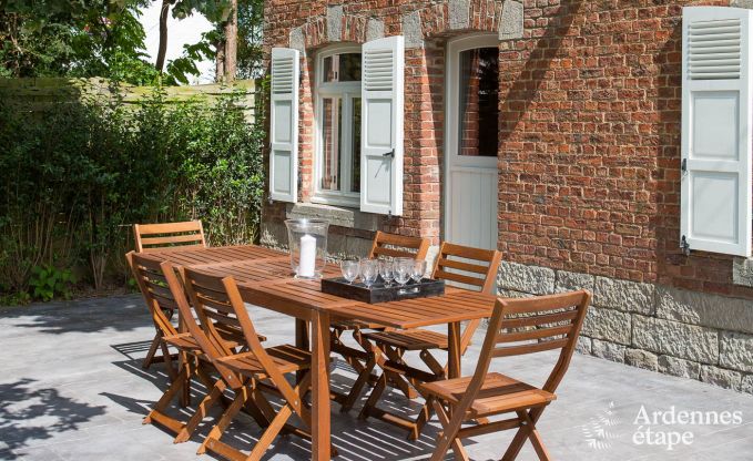 Maison de vacances  Rochefort pour 14 personnes en Ardenne