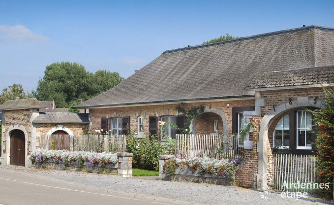 Villa de luxe avec piscine extérieure à Villers-sur-Lesse (Rochefort)