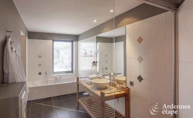 Villa de Luxe � Rochefort pour 28/30 personnes en Ardenne