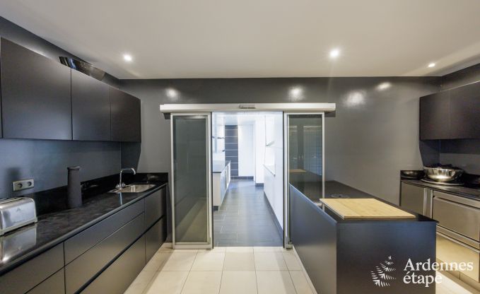 Villa de Luxe � Rochefort pour 28/30 personnes en Ardenne