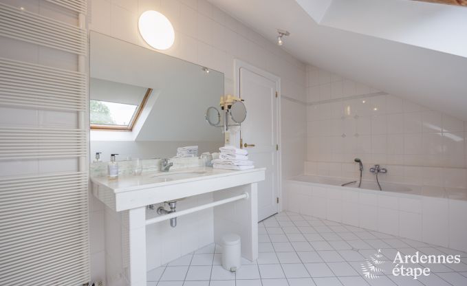 Villa de Luxe � Rochefort pour 20 personnes en Ardenne