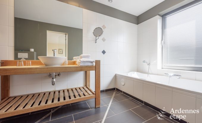 Villa de Luxe � Rochefort pour 20 personnes en Ardenne