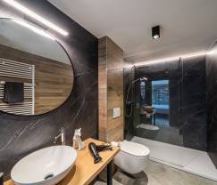 Nid douillet pour 2 personnes à Rochehaut avec terrasse et magnifique vue