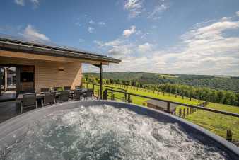 Maison de vacances  Rochehaut, Ardenne : 5 chambres et vue magnifique