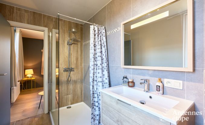 Moderne maison de vacances  Rochehaut en Ardenne