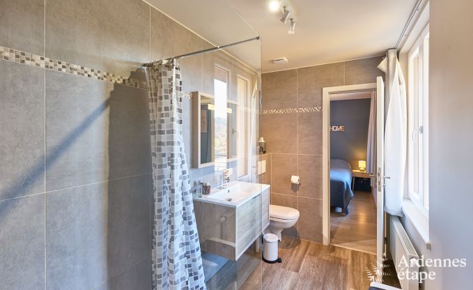 Moderne maison de vacances  Rochehaut en Ardenne