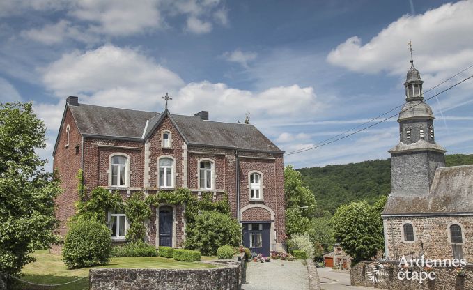 Maison de vacances  Saint-Hubert : havre de paix pour 7 personnes en Ardenne avec jardin priv et quipements familiaux