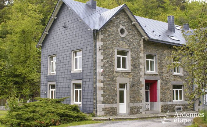 Maison de vacances  Saint-Hubert pour 19 personnes en Ardenne