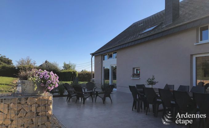 Sjour de luxe en Ardenne: Villa haut de gamme  Saint-Hubert pour 6 personnes avec piscine et proximit nature