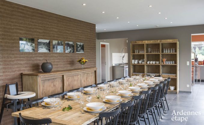 Villa de Luxe  Saint- Hubert pour 18/20 personnes en Ardenne