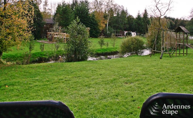 Maison de vacances  Sainte-Ode : havre de paix pour 8 personnes avec terrasse et jardin en Ardenne