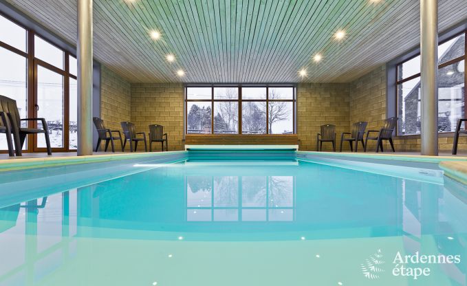 Maison de vacances confortable avec piscine  Sainte-Ode, Ardenne
