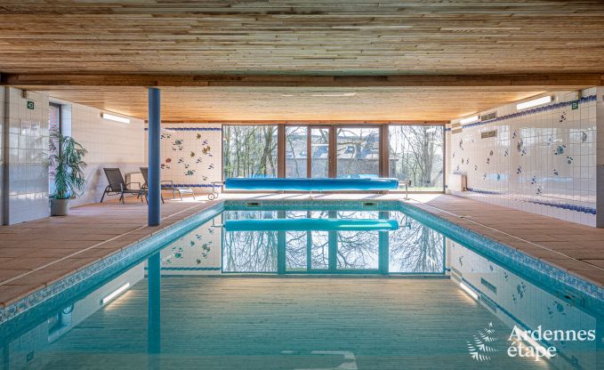 Maison de vacances luxueuse et chien admis avec piscine  Sainte-Ode, Ardenne