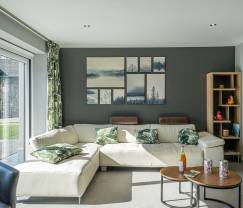 Maison de vacances luxueuse et chien admis avec piscine à Sainte-Ode, Ardenne