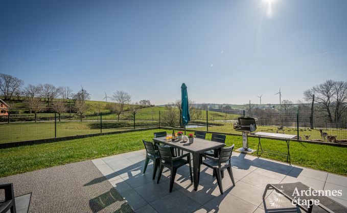 Maison de vacances familiale confortable avec piscine  Sainte-Ode, Ardenne