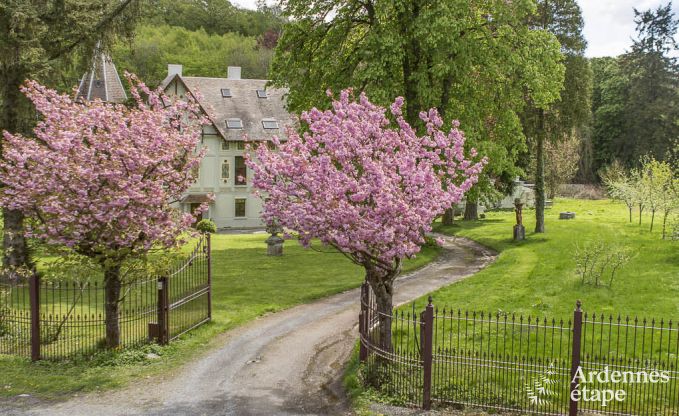 Maison de vacances � Sivry-Rance pour 14 personnes en Ardenne
