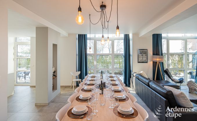 Ch�teau unique � Soiron : s�jour de luxe pour 14 personnes avec jardin priv�, salle de jeux et 5 chambres et � proximit� de Verviers